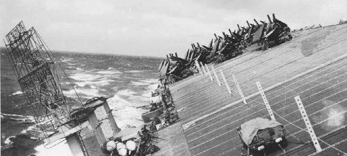 Η πρώτη φορά που το Ναυτικό των ΗΠΑ κατέγραψε το 1944: Τι συμβαίνει σε τροπικό κυκλώνα